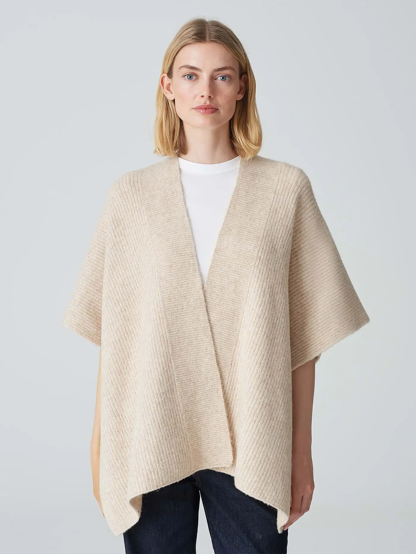 OPUS | Cape ABLANKI CAPE | 